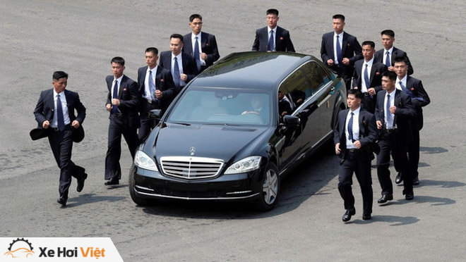Cận cảnh siêu xe chống đạn của chủ tịch Kim Jong Un vừa đến Việt Nam sáng nay - 6