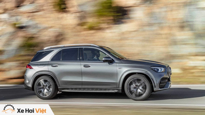 Mercedes-Benz trình làng phiên bản &#34;trùm cuối&#34; GLE53 4Matic+ 2020, giá bán từ 1,4 tỷ đồng - 2