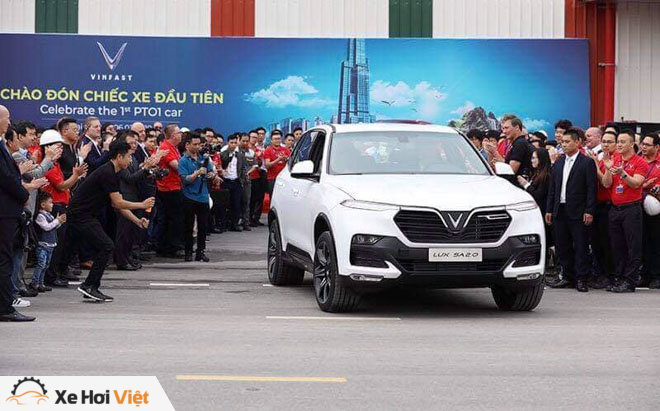 VinFast xuất xưởng chiếc xe &#34;made in VietNam&#34; đầu tiên, chính thức lăn bánh trên đường phố - 6