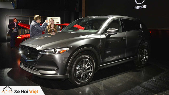 Chiêm ngưỡng Mazda CX-5 Signature phiên bản máy dầu với dẫn động bốn bánh AWD đầy đột phá - 1