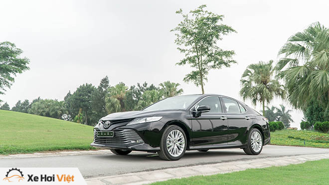 Toyota Camry 2019 chính thức chào sân, hứa hẹn giữ vững ngôi vua doanh số cùng phân khúc - 2