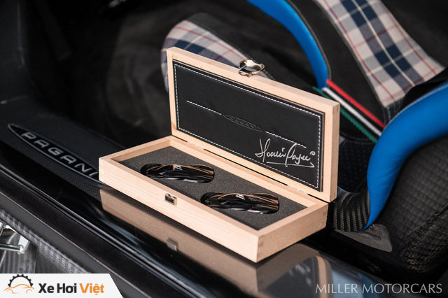 Pagani Huayra BC Macchina Volante một lần nữa xuất hiện trên thị trường, nhanh chóng gây sốt - Ảnh 9.