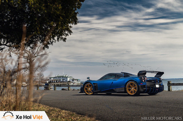 Pagani Huayra BC Macchina Volante một lần nữa xuất hiện trên thị trường, nhanh chóng gây sốt - Ảnh 3.