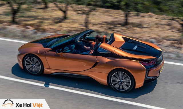BMW i8 trước cuộc cân não: Khai tử hay lên đời thuần điện - Ảnh 1.