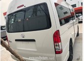 Auto One đang bán Toyota Hiace 16 chỗ, sản xuất 2014 đăng ký 2015.