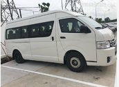 Auto One đang bán Toyota Hiace 16 chỗ, sản xuất 2014 đăng ký 2015.