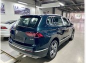 Volkswagen-Tiguan nhập từ Đức màu đen nội thất nâu