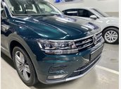 Volkswagen-Tiguan nhập từ Đức màu đen nội thất nâu