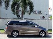 Mitsubishi Grandis 2006 có 1 không có 2