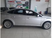Ford Mondeo 2.0 số tự động