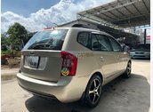 Kia Carens 2010 Tự động