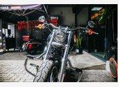 Harley Roadster 2019 Hải Quan Chính Ngạch . Một Chủ Đập Thùng