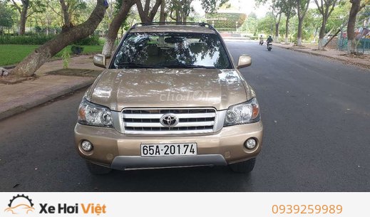 Toyota Highlander 2010 Tự động