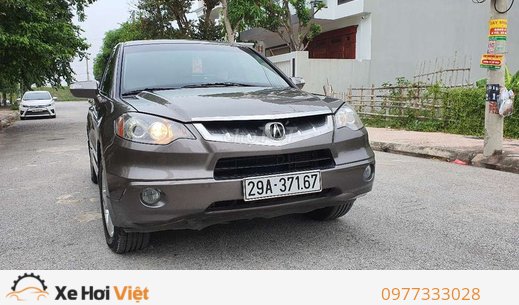 Cần bán xe Toyota 6 chỗ 850 Kg