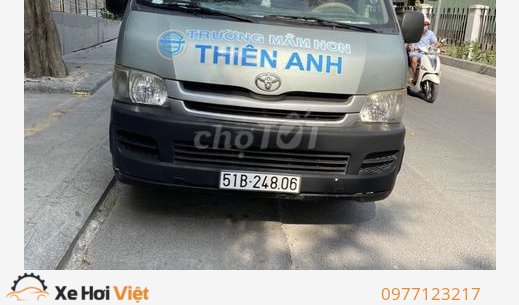 Toyota Hiace 2003 Số sàn 6 chỗ