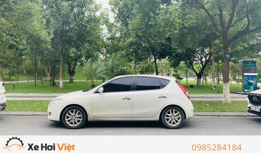 Bán Hyundai i30 cw, AT 2009