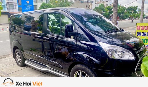 Ford Explorer giảm tiền mặt khuyến mãi phụ kiện