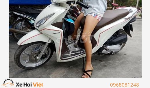 Honda Vision cuối 2017 bstp odo đúng 4000km.