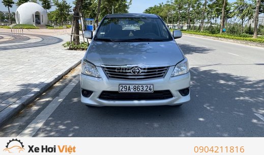 Toyota Innova 2.0 số sàn, bán trả góp lãi 0%