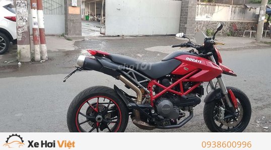 Thông tin chính thức về Ducati Hypermotard 796