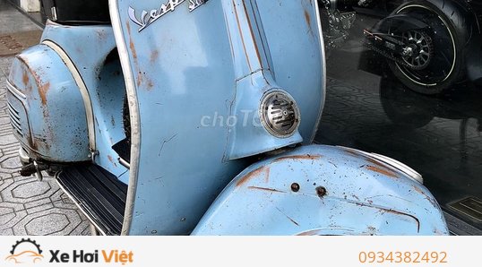 Hàng trăm xe Vespa cổ độc và lạ cùng quy tụ về Hà Nội