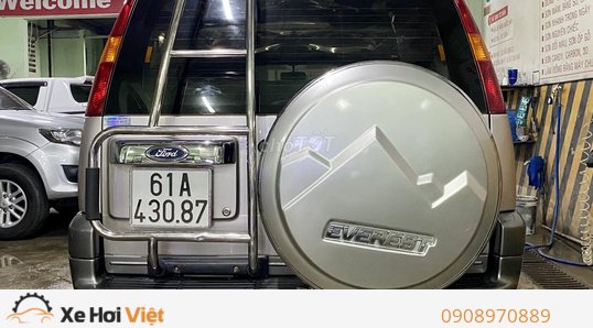 Cần bán xe Ford Everest 2006 máy dầu số sàn màu xám ghi
