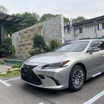 Xe Lexus ES 250 2020