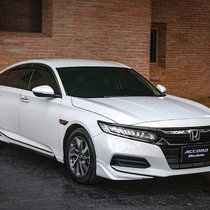 Bán Toyota Innova 2.0E 2017, Xe Guyên Thủy Gia Đình Sử Dụng